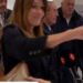 Sarkozy u dënua me 5 vite burg, Carla Bruni inatoset me gazetarët (Video)