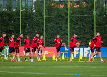 Tre ndryshime të papritura në Kombëtare, mbrojtësi “braktis” Shqipërinë për Zvicrën