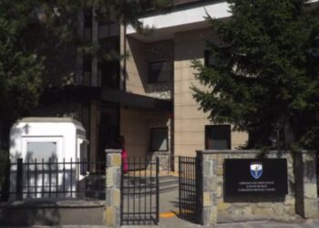 Afati për pezullimin e Kuvendit skadon sot – në pritje të vendimit të Kushtetueses për krizën politike në Kosovë