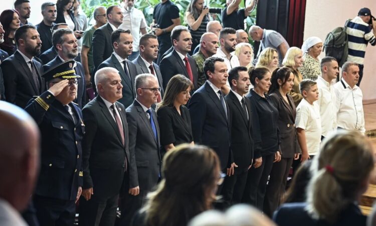 Kryeministri Kurti nderon heroin Afrim Bunjaku: Dëshmor i sovranitetit dhe integritetit të Kosoves