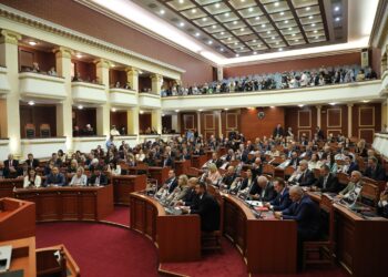 PS cakton kryetarët e komisioneve parlamentare, Rama i beson sërish Gjiknurit “Zgjedhoren”