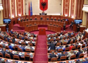 Caktohet përbërja e re e Këshillit të Rregullores dhe Këshillit të Legjislacionit, ja emrat e deputetëve