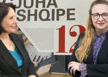 Konflikt interesi, hesht ministria/ Zyrtarët publikë firmosin vetë për miratimin e librave të tyre si tekste shkollore