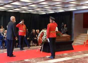 Homazhe në TKOB në nder të Dhimitër Anagnostit, regjisori do të prehet në vendin e lindjes