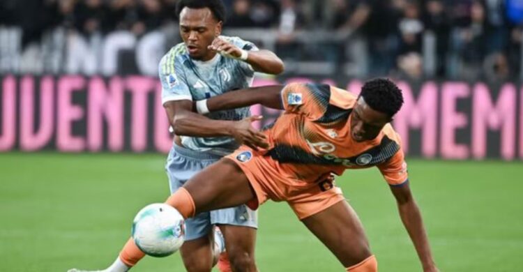 Ndalet Juventusi, Atalanta e Gjimshitit i merr pikë me 10 lojtarë