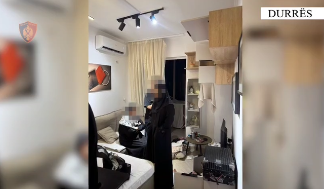 Apartamentin me qera e kthyen në ‘fole‘ p*ostitucioni, arrestohen 3 kineze në Durrës