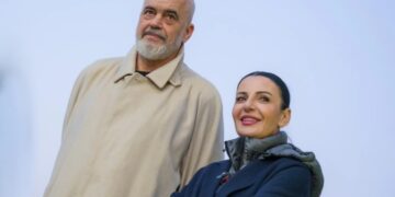 ‘Barku i Ramës dhe Ballukut nuk nginjet’, Këlliçi: Aeroporti i Vlorës po kyçet në çifligun e diktatorit…