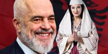 Diella bëhet edhe me këngë: Krejt Europën e habiti, me robota drejton shtetin (Video)