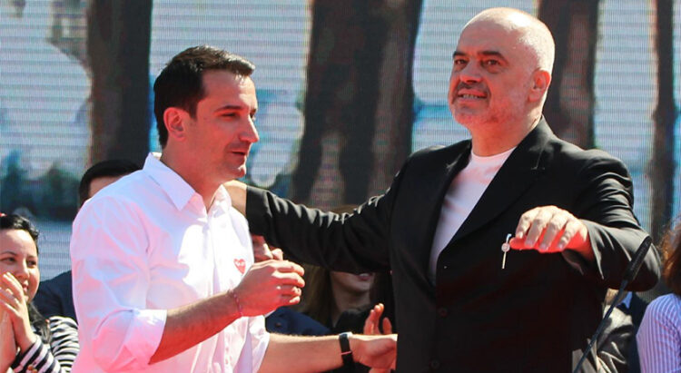 Zbardhet vendimi/Rama “nuk ja la dot Ballukut”: Firmos vetë shkarkimin e Veliajt nga Bashkia Tiranë