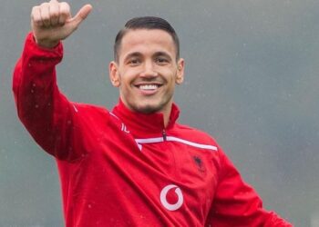 Dritë në fund të tunelit për Lushnjen, futbollisti i Kombëtares blen ekipin e vendlindjes