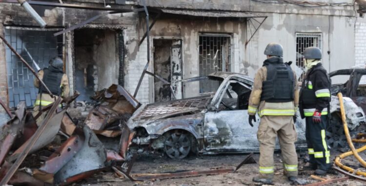 Diskutime pë r paqe, por Rusia vijon sulmet në infrastrukturën kritike të Ukrainës