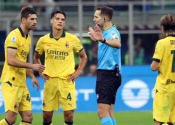 I dha Allegrit karton të kuq, por gjyqtari merr ndëshkim bashkë me VAR-in