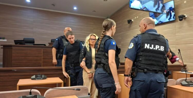 Kosove/Të akuzuarës serbe për spiunazh i shtyhet paraburgimi edhe për dy muaj