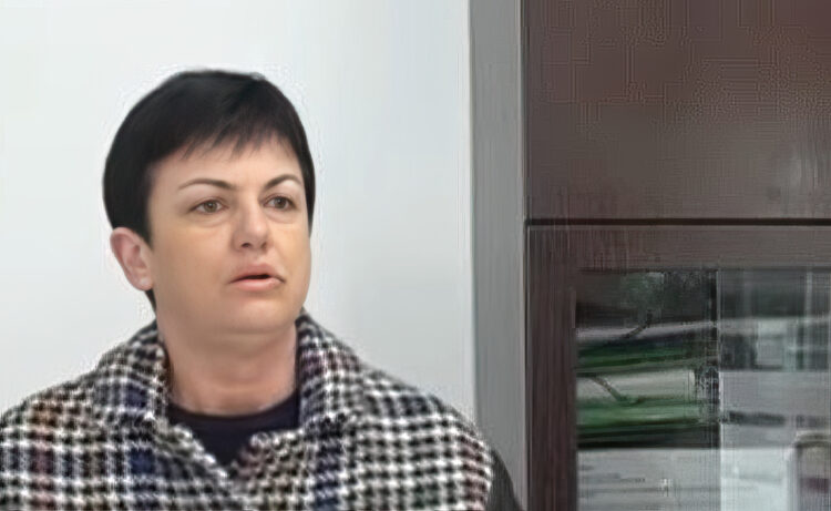 Akuzohet se mashtroi një qytetare, shpallet në kërkim avokatja