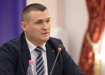 Zyrtare/ Altin Dumani bisedoi në SHBA për pastrimin e parave dhe trafikun e drogës