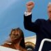 Përfundojnë vizitën në Britani, Donald dhe Melania Trump nisen drejt SHBA-së