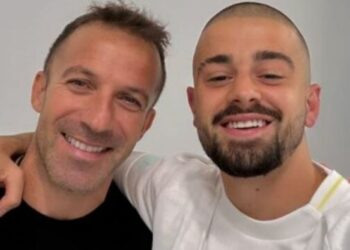 “Ishte kënaqësi e madhe të të takoja”, Zhegrova publikon foto me ikonën e Juventusit