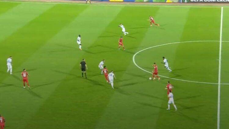 Drita-Omonia/ Nis festa në stadiumin “Fadil Vokrri”, Manaj kalon në avantazh vendasit