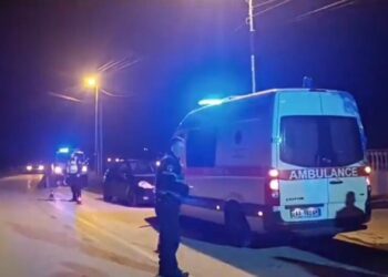Gjirokastër, polici përplas për vdekje me makinë 71-vjeçaren që sapo zbriti nga autobusi