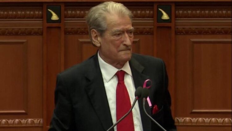 Berisha lexon “qytetarin dixhital”: Dumani ka bërë një ujdi 5 milionë euro për një dosje