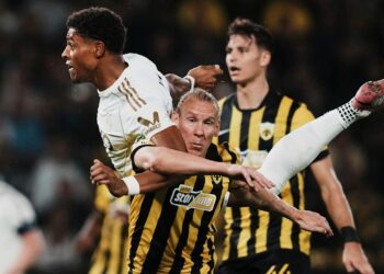 Conference League/ Strakosha mban portën e paprekur në fitoren me 6 gola të AEK, Berisha e Balliu titullarë