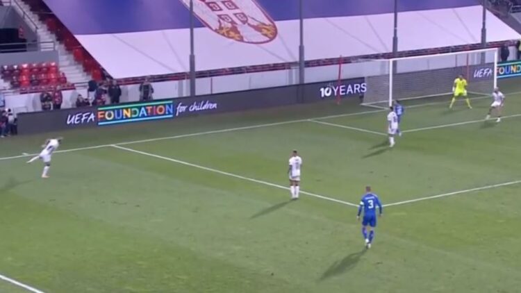 Manaj lë fushën i dëmtuar, në vendin e tij Daku, futet edhe Bajrami në vend të Laçit