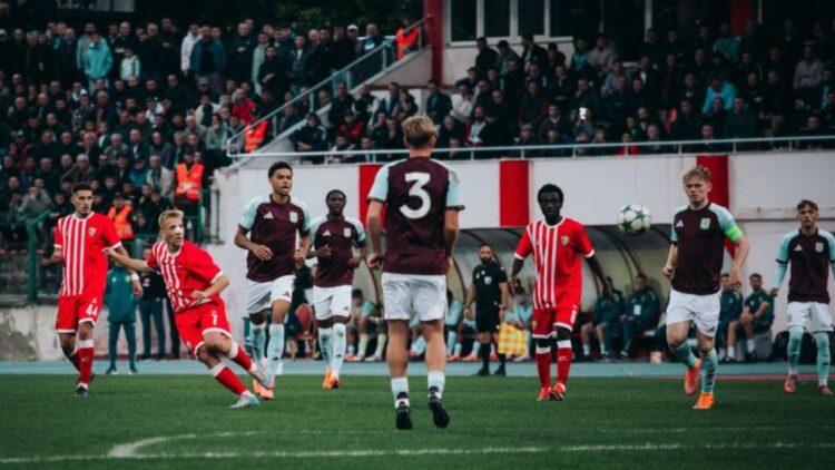 E papritur/ Klubi anglez Aston Villa akuzon Skënderbeun U19 për racizëm në UEFA Youth League