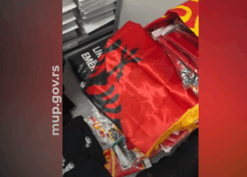 Arrestohet nga policia serbe shqiptari me flamuj për ndeshjen Serbi-Shqiperi, mburret ministri Dacic