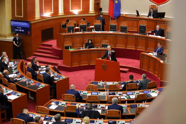 “Takimi i Arubës” dhe dosja McGonigal/ Berisha: Dumani, avokati privat i familjes Rama