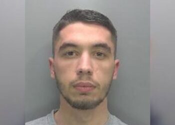 Dënohet me burg 25-vjeçari shqiptar në Angli, fshehu kokainën në pantollona