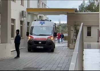 Lezhë/ Aksident në një kantier ndërtimi në Shëngjin! Punëtori bie nga lartësia, humb jetën