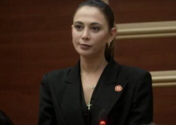 Briseida Çakërri betohet si deputete e PS në vend të Bruna Mersinit