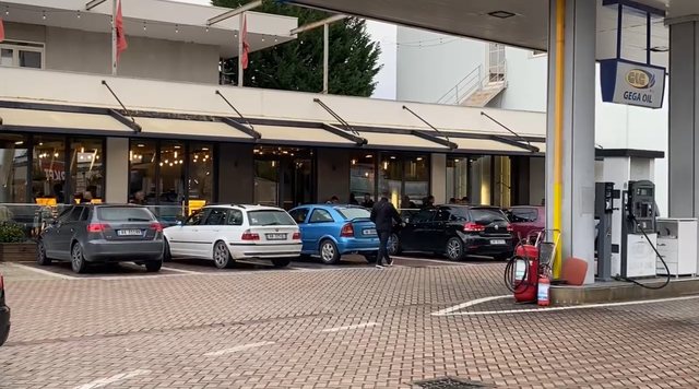 Ngjarja e rëndë në Durrës/ Del foto e 23-vjeçarit Aranit Kurti që u vra pas sherrit për një kafe