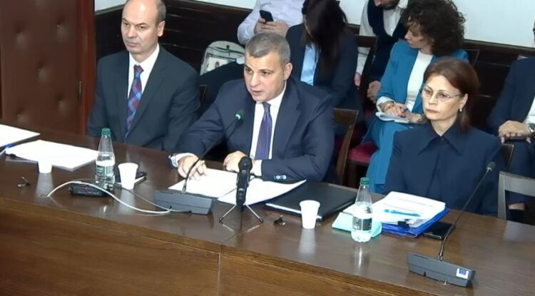 Guvernatori Sejko denoncon në Kuvend: Po cenohet pavarësia e Bankës