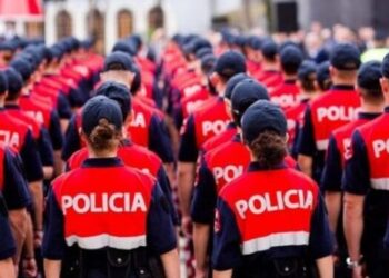 Aplikimet në polici, 30% e të rinjve nuk kalojnë testet psikologjike dhe të drogës