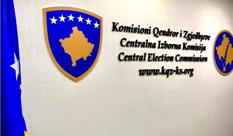 Aksident në Ferizaj, lëndohen 5 anëtarë të Komisionit të Zgjedhjeve