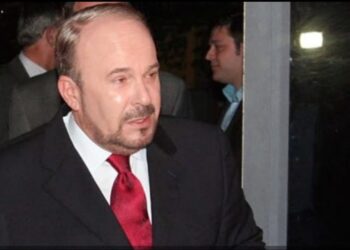 Gjendja kritike e Nanos, mbërrin edhe një ekip mjekësh nga jashtë: Problem rizgjimi i trurit