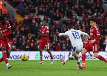 Liverpuli fut të rinjtë dhe del nga në Carabao Cup! Kalojnë Arsenali, Siti dhe Çelsi