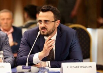 Xhaferri: Shqipëria drejtohet nga një autokrat i çmendur që ka shkatërruar demokracinë