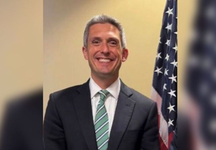 Zv/Ndihmës Sekretari i Shtetit viziton SPAK-un, takon dy ministra dhe opozitën