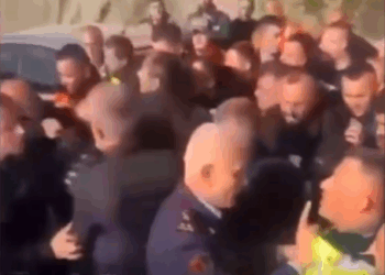 Shefi i Komisariatit, Arben Marku ushtron dhunë ndaj minatorit në Spaç