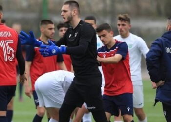 Rrahu policin bashkiak, portieri i Tërbunit merr ndëshkim të rëndë nga Komisioni i Disiplinës