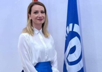 Rama josh demokraten, ish-kryetarja e PD në Sarandë emërohet nënkryetare e bashkisë