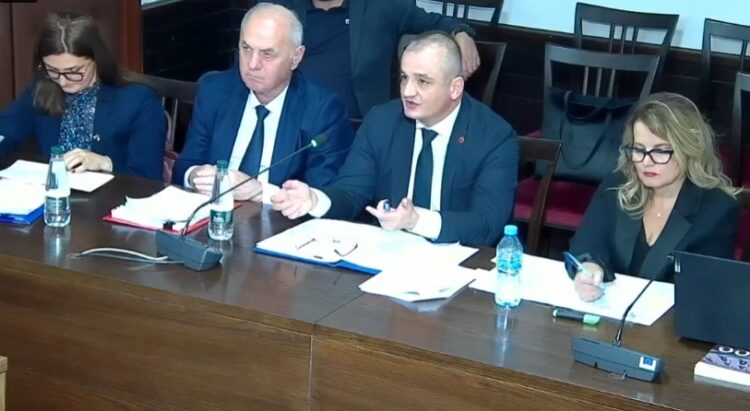 Kreu i KLSH-së: Një punonjës u largua nga puna, kishte frikë të auditonte punën e Kryeministrit