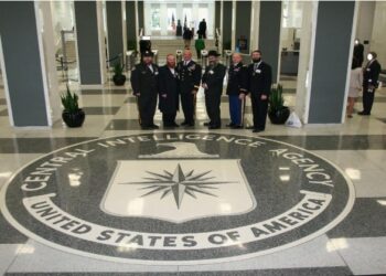 Trump autorizon CIA-n për operacione të fshehta në Venezuelë