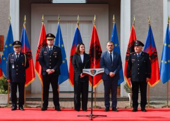 415 të rinj nisin zyrtarisht rrugën në Policinë e Shtetit, Koçiu:”Uniforma është përgjegjësi, jo privilegj”