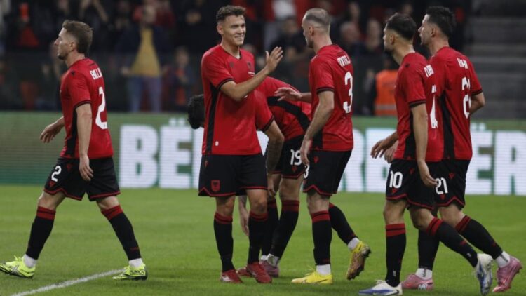 Shqipëri-Jordani/ Nis pjesa e dytë, Sylvinho kryen tre zëvendësime