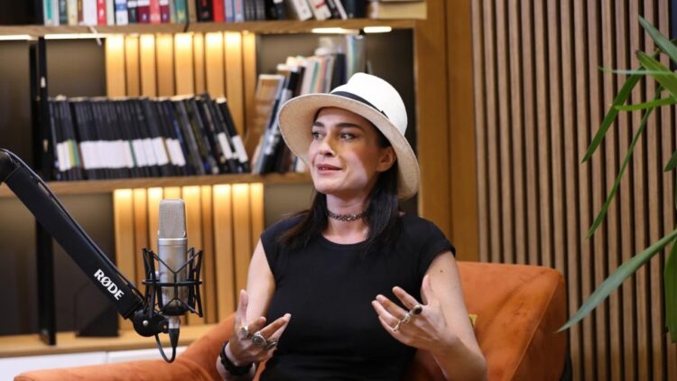 “Nuk i meritoj 20 vite burg”, Elsa Lila rrëfen përballjen me policët gjatë arrestimit