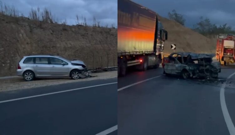 Aksident në Qafë Plloçë/ Makinat përplasen “kokë më kokë”, “Benz”-i shpërthen në flakë