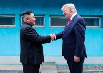 Trump: Dua të takohem me Kim Jong-un